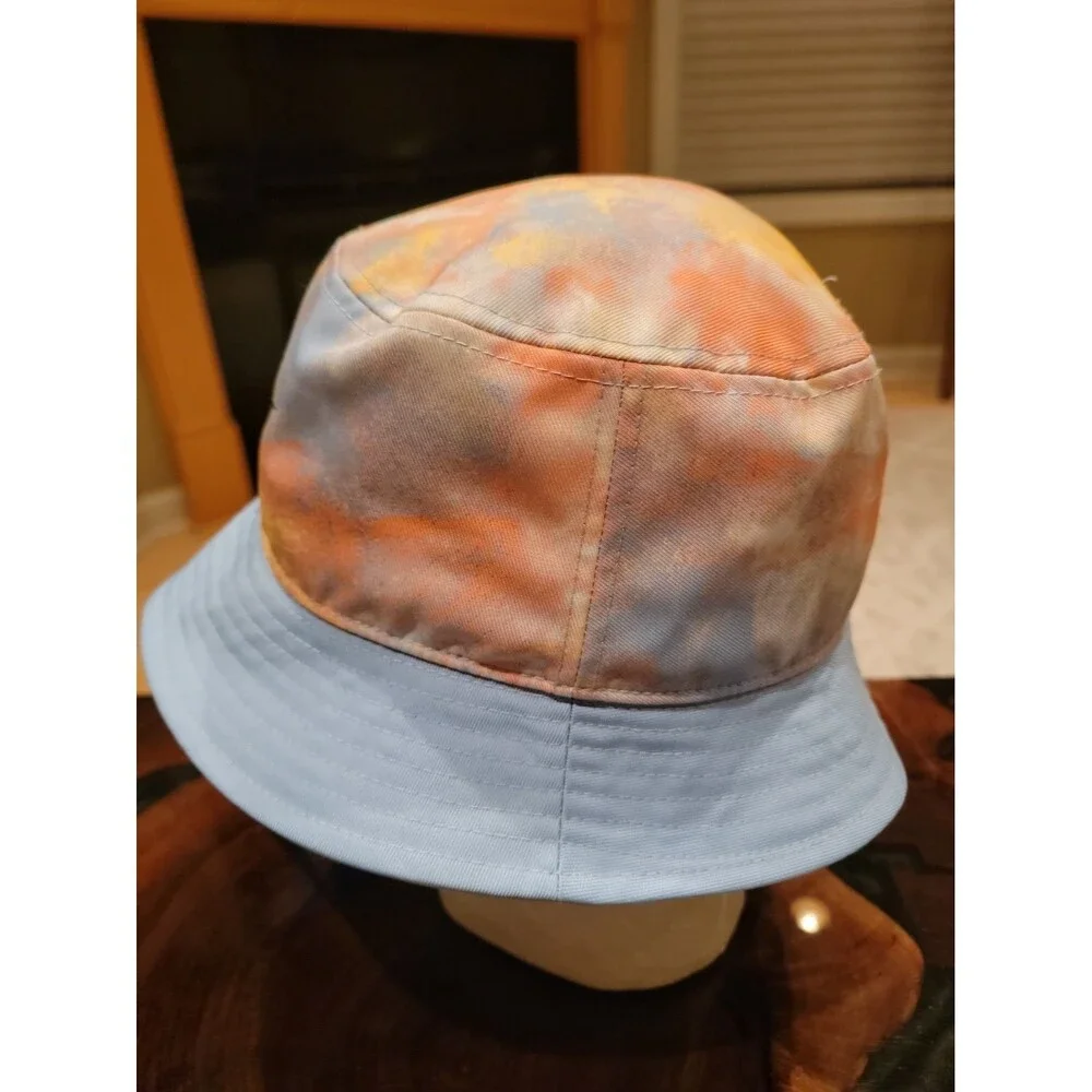 Nike Tie Dye Kid's Size Youth M/L Bucket Hat